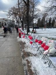 Israeli Community of Wpg Puts On Display of Empty Chairs at Memorial Park to Call Attention to 240 Hostages in Gaza